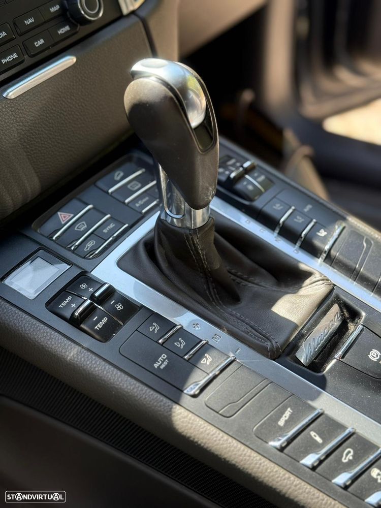 Porsche Macan Standard - 14