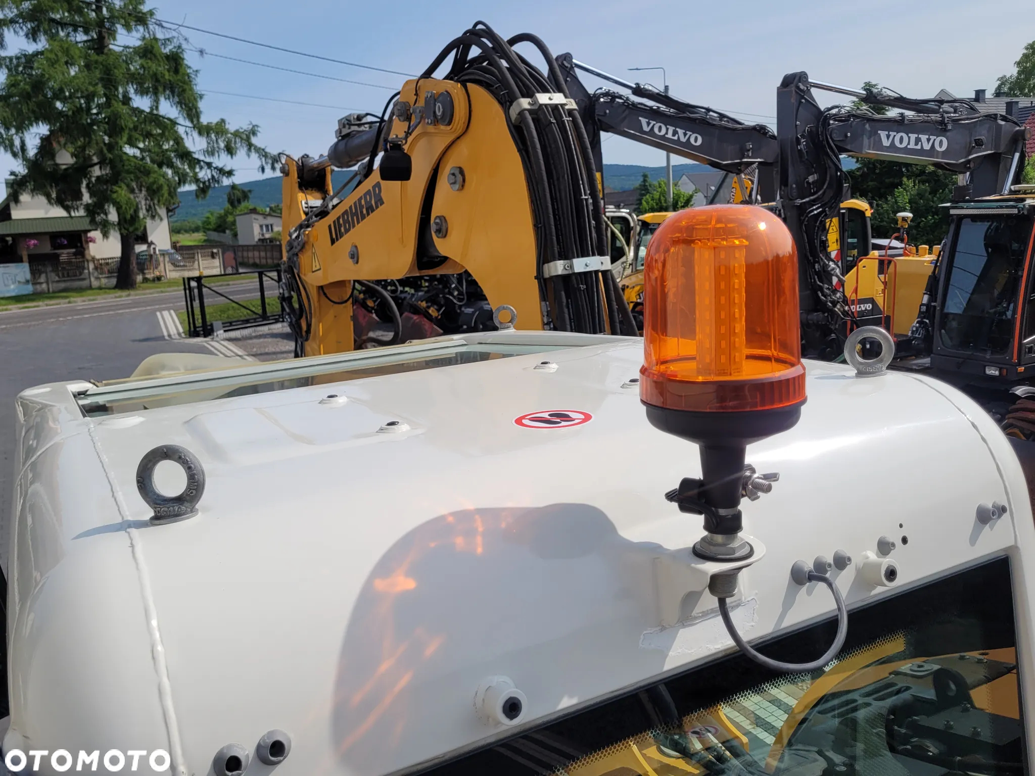 Liebherr A910 compact / 7800h / SUPER STAN / - 21