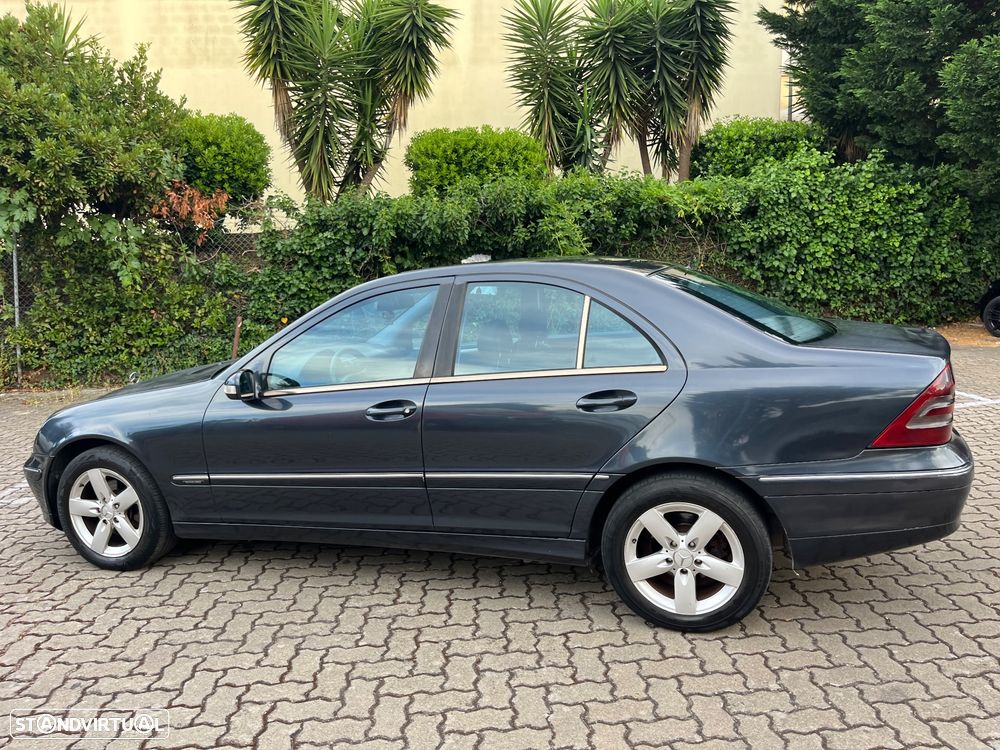 Mercedes-Benz C 220 CDi Avantgarde B340 - 14