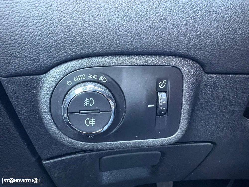 Opel Zafira 1.6 CDTi Dynamic S/S - 37