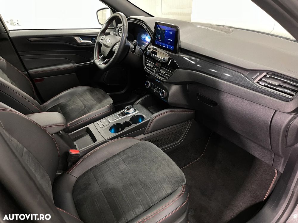 Ford Kuga 2.5 Duratec FHEV 4x4 ST-LINE - 10