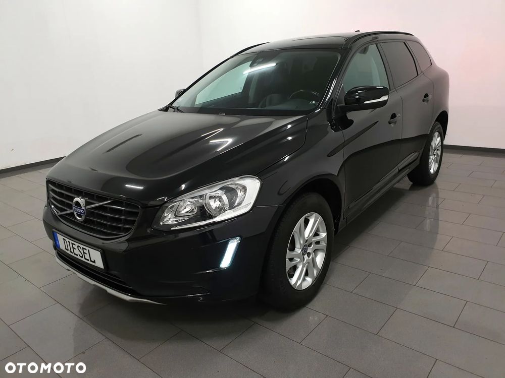 Volvo XC 60 D3 Drive-E Momentum - 1