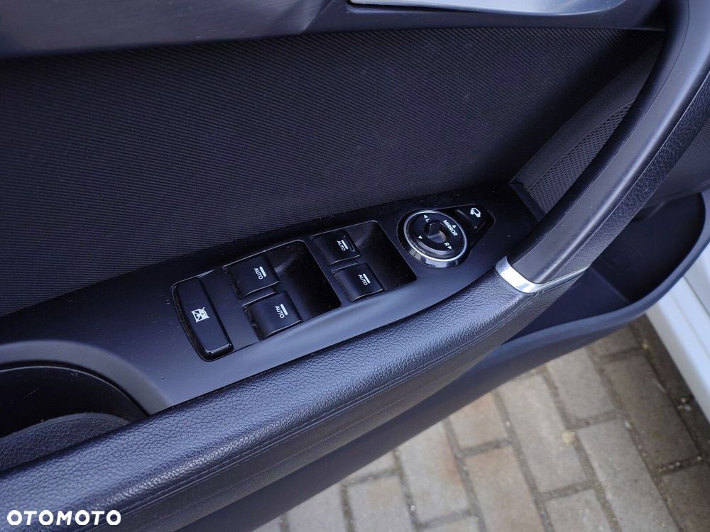 Hyundai i40 - 16