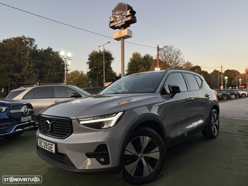 Volvo XC 40 1.5 T4 PHEV Plus Dark - 1