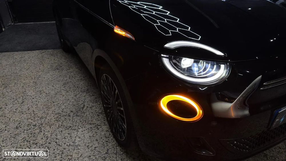 Fiat 500e La Prima - 6