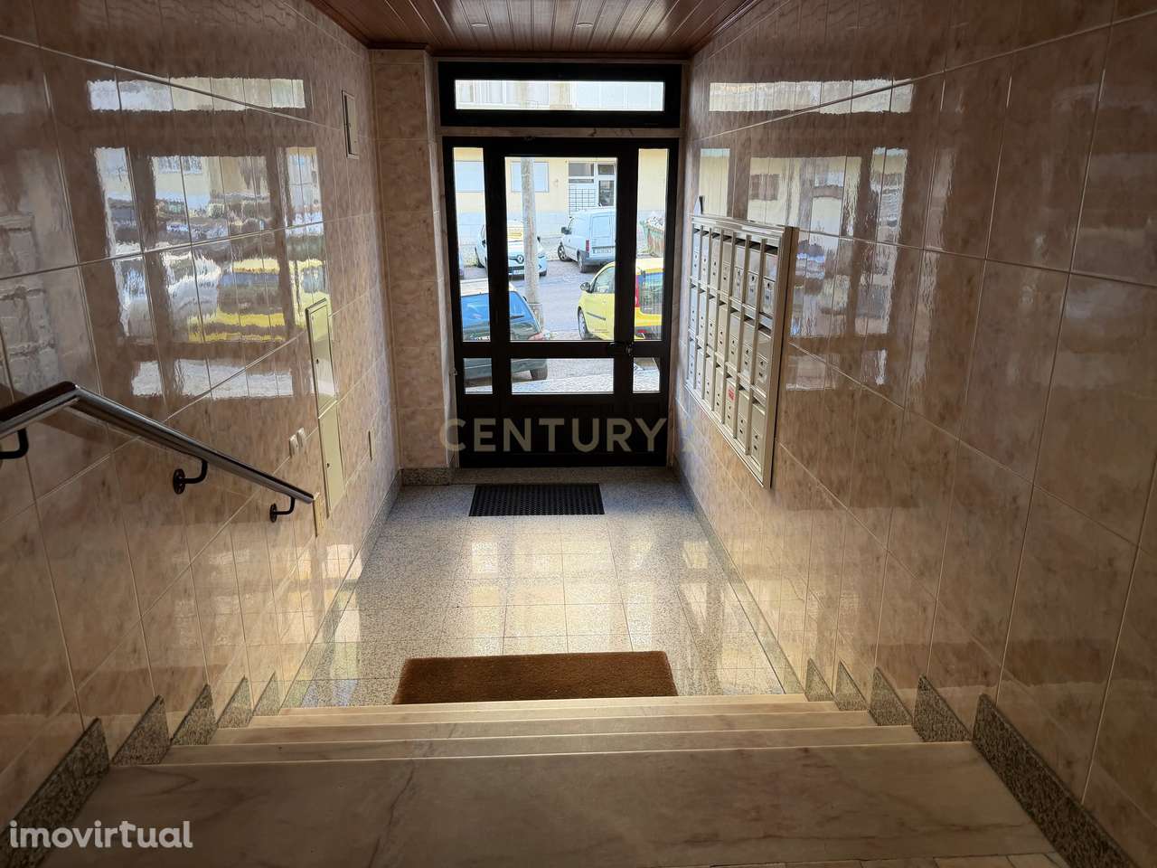 Apartamento T1 na Sobreda - Grande imagem: 5/14