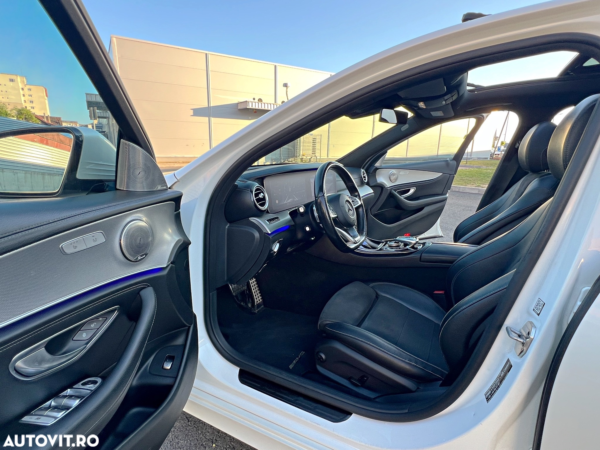 Mercedes-Benz E 220 d 9G-TRONIC AMG Line - 16