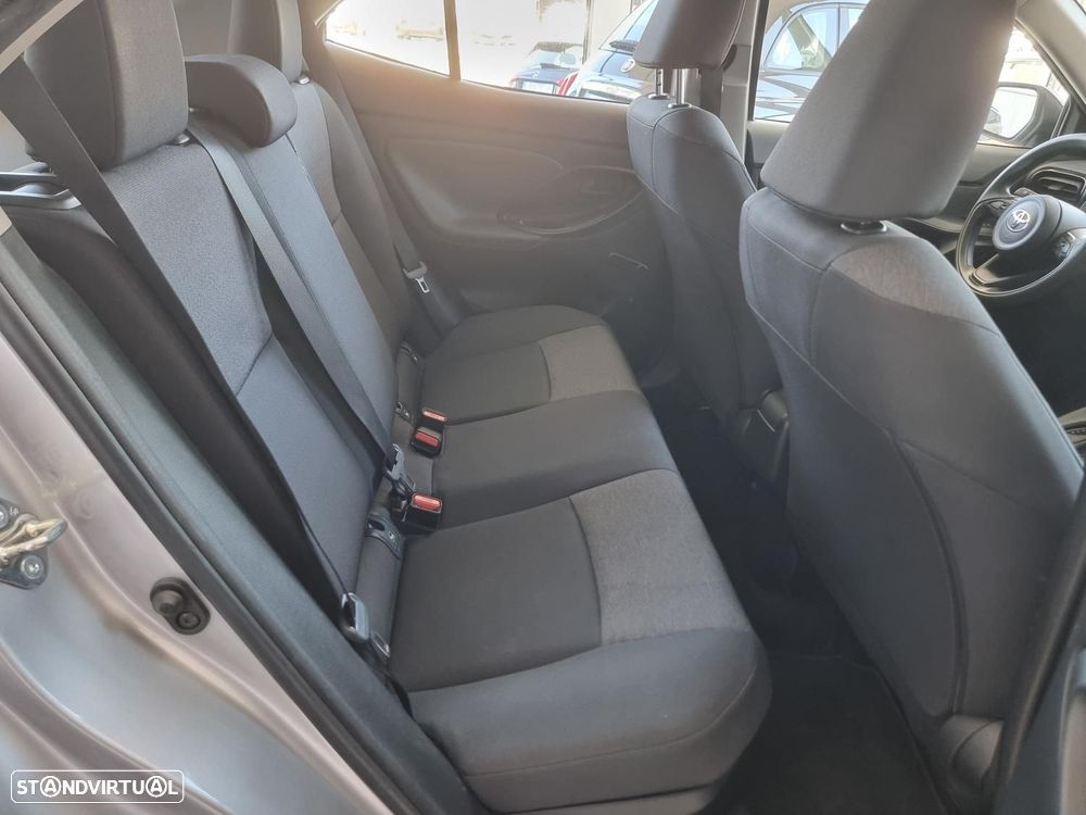 Toyota Yaris Cross 1.5 HDF Comfort - 34