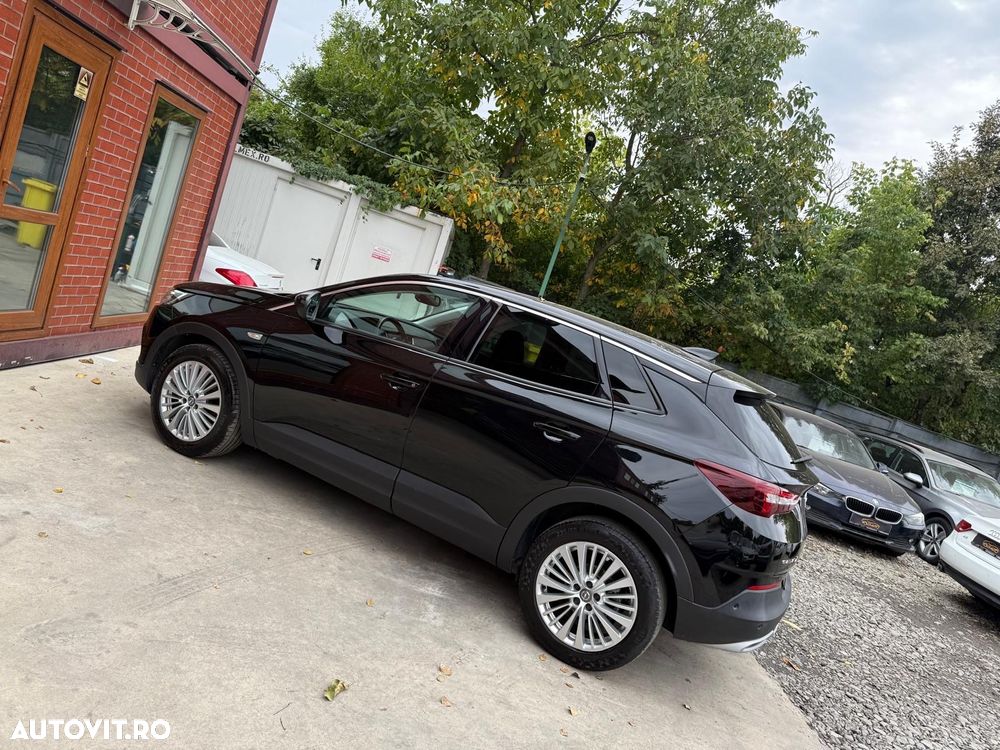 Opel Grandland X 1.2 Start/Stop Automatik INNOVATION - 37