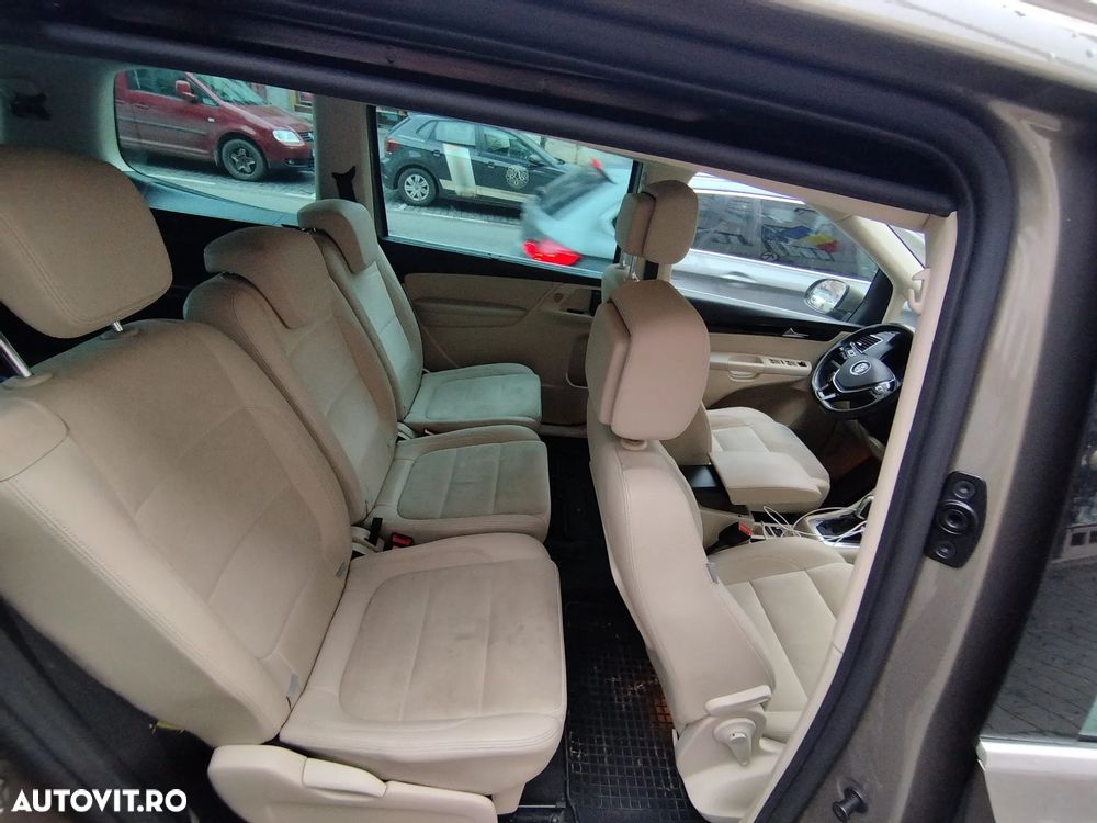 Volkswagen Sharan 2.0 TDI DSG (BlueMotion Technology) Highline - 24