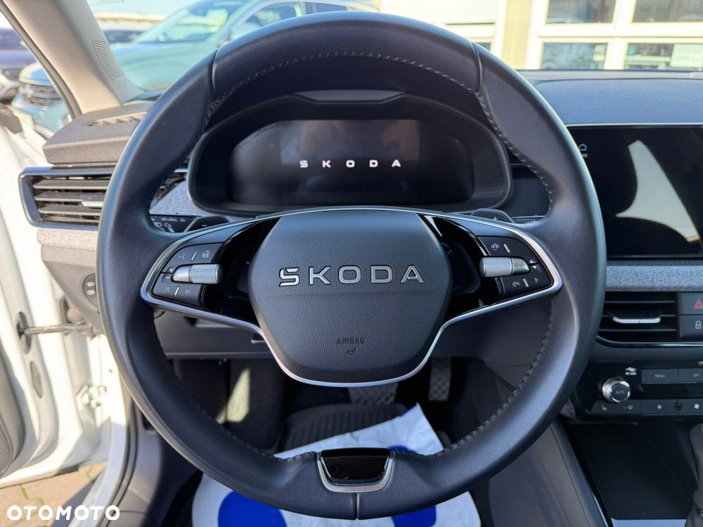 Skoda Scala 1.0 TSI Selection DSG - 14