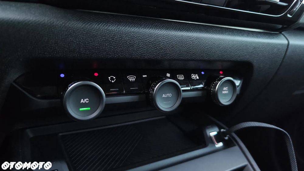 Citroën C4 1.2 PureTech Business Edition S&S - 26