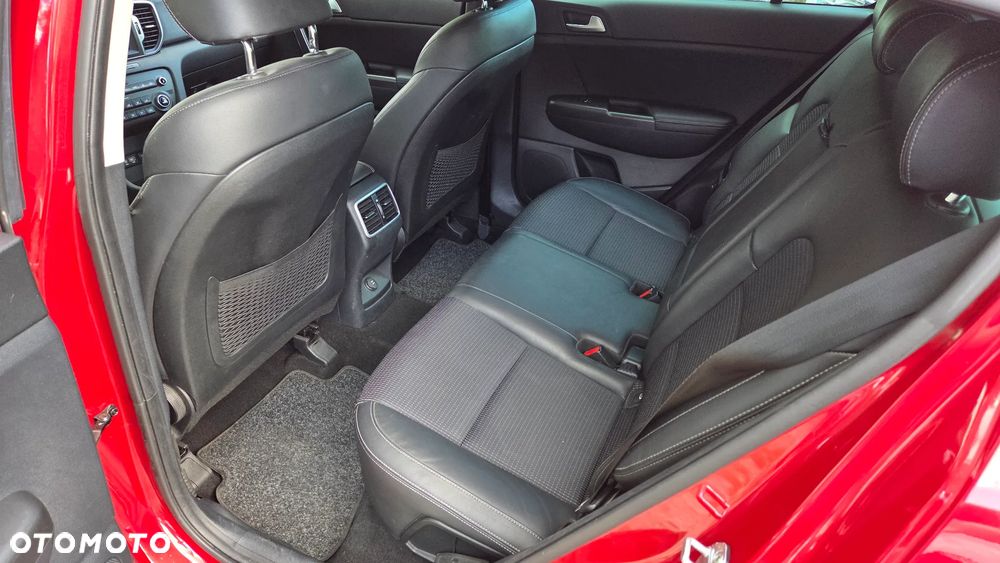 Kia Sportage 1.7 CRDI 2WD Vision - 12