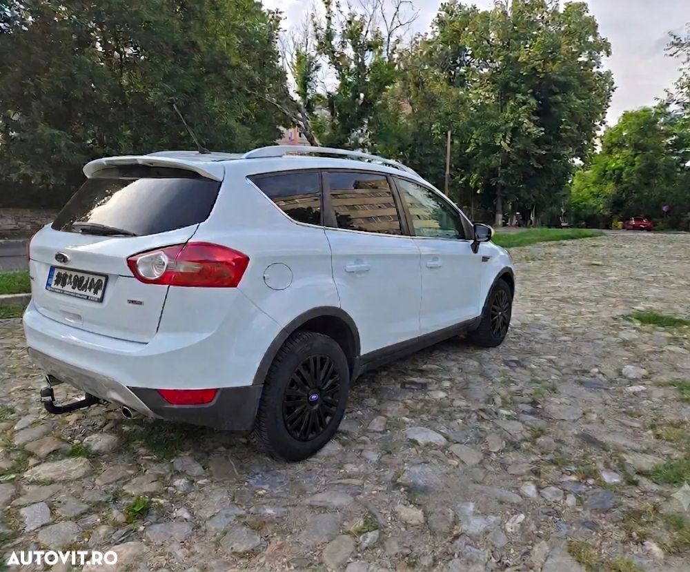 Ford Kuga 2.0 TDCi 4x4 Trend - 2