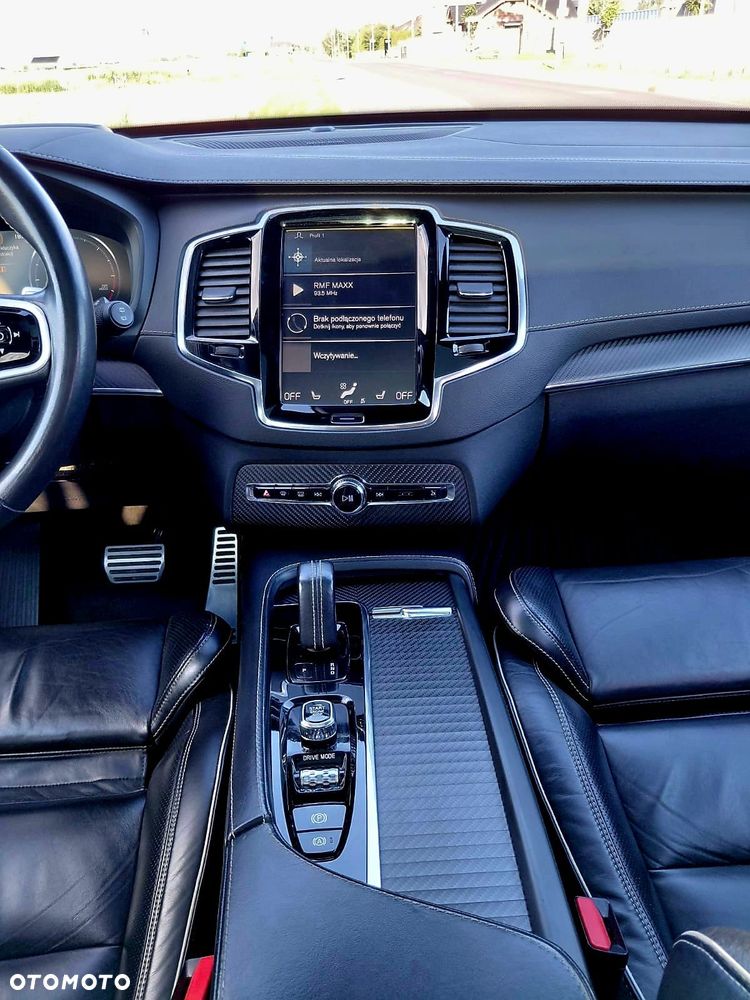 Volvo XC 90 - 7