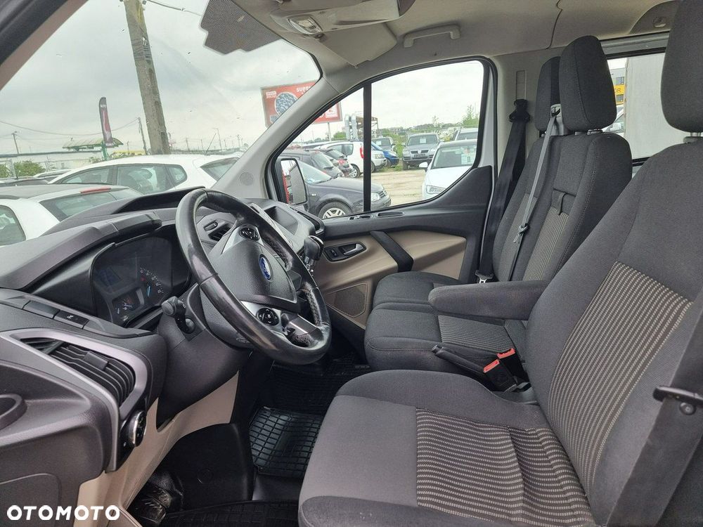 Ford Transit Custom - 10