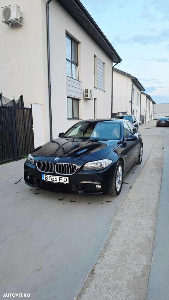 BMW Seria 5 525d Aut. Luxury Line - 4
