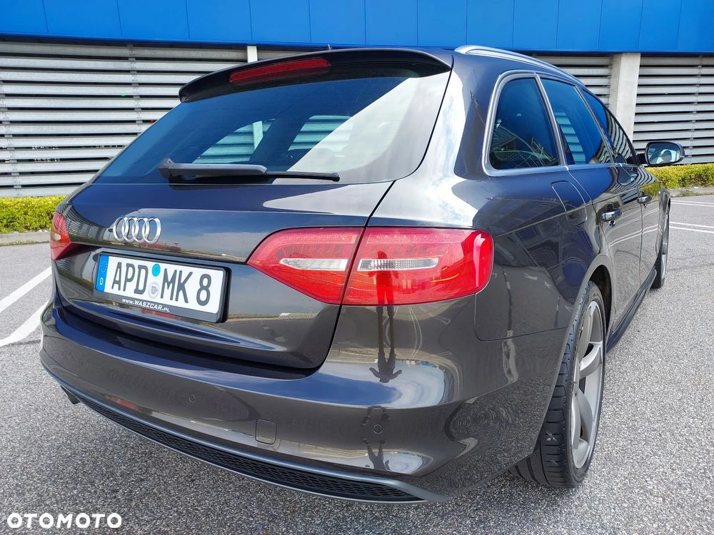 Audi A4 Avant 2.0 TDI DPF quattro S line Sportpaket - 7