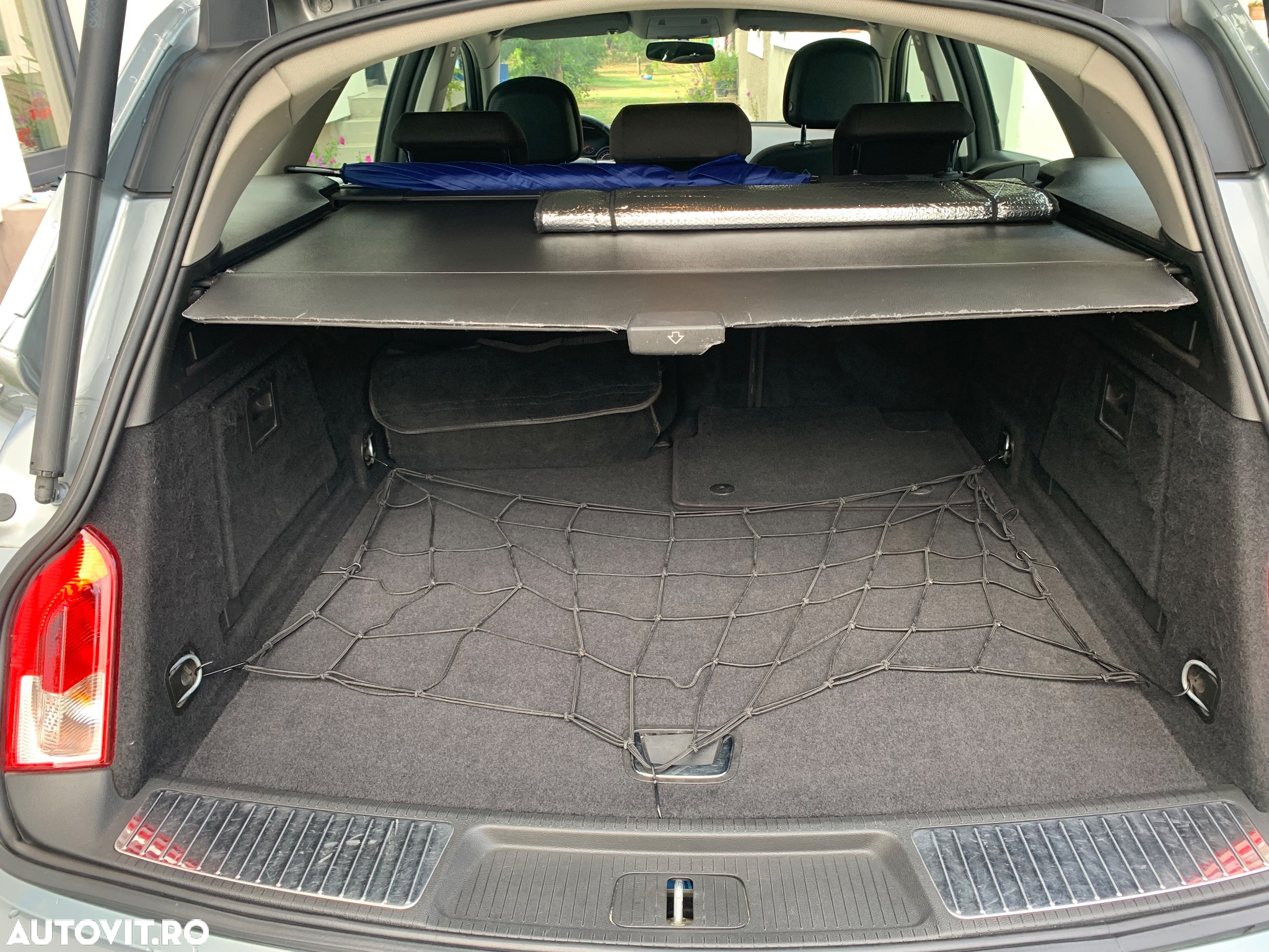 Opel Insignia - 18