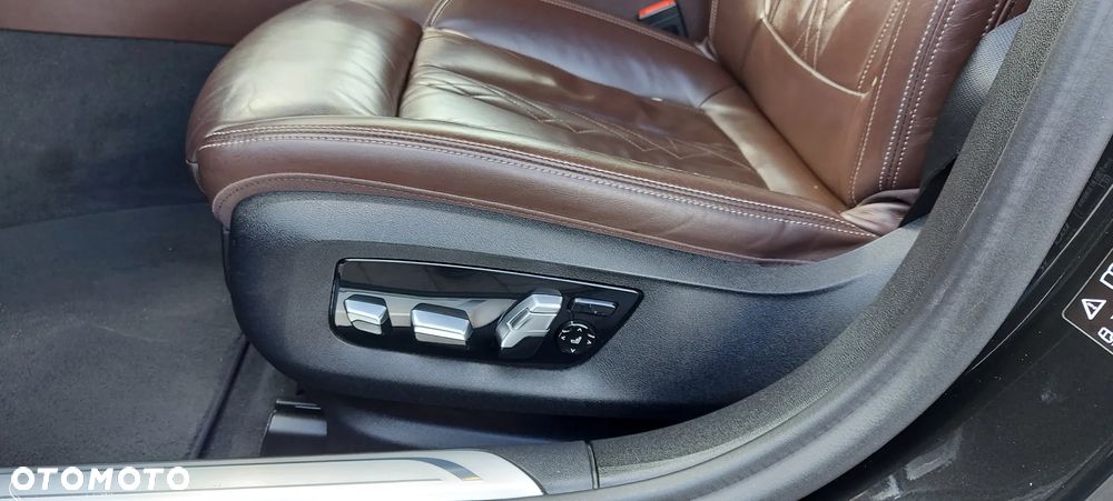 BMW Seria 7 - 11
