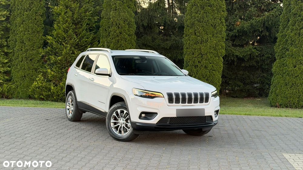 Jeep Cherokee - 1