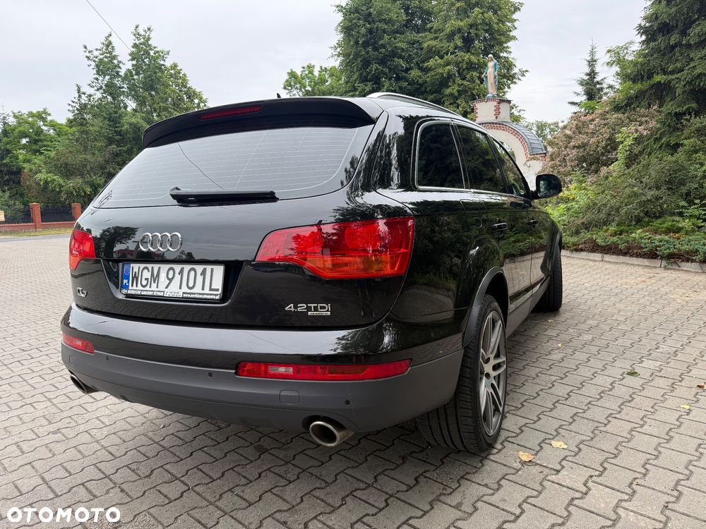 Audi Q7 - 12