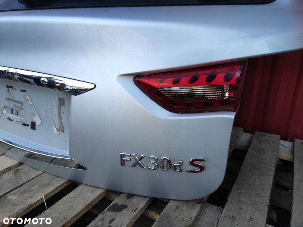 INFINITI FX30D KLAPA TYŁ BAGAŻNIKA KAMERA BLENDA IGŁA W KOLOR ORYGINAŁ - 12