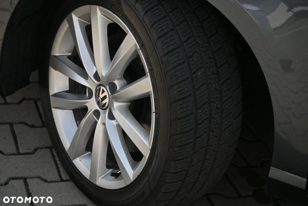 Volkswagen Passat 1.8 TSI DSG Highline - 18