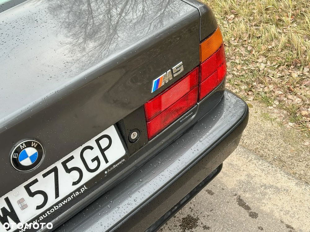 BMW M5 Standard - 17