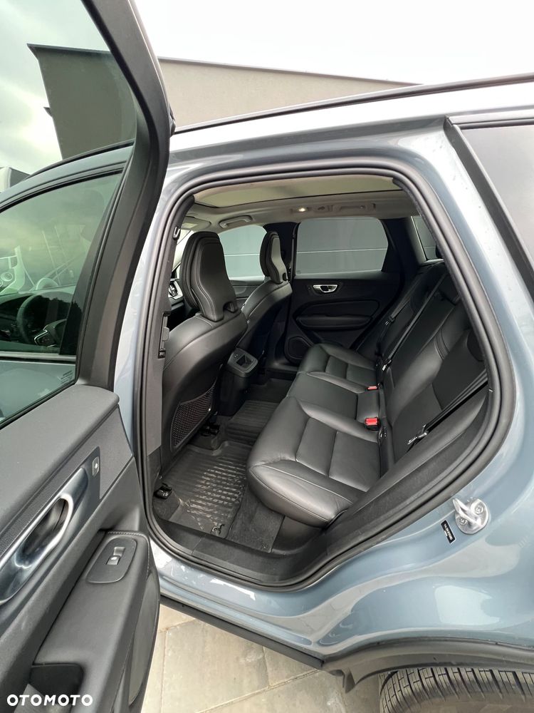Volvo XC 60 - 10