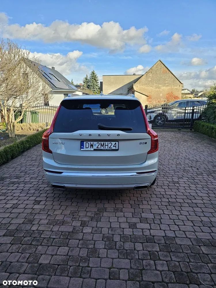 Volvo XC 90 - 5