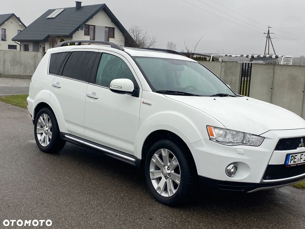 Mitsubishi Outlander 2.2 DI-D 4WD TC-SST XTRA - 2