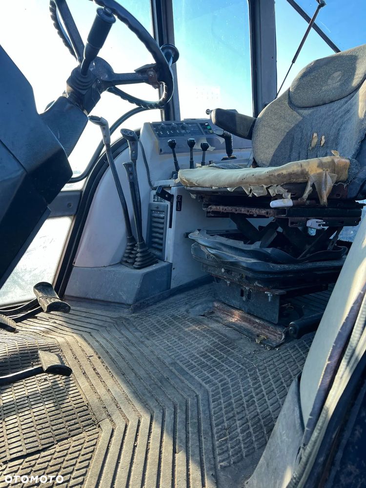 Valmet VALTRA 8400   8150 8500 CASE MX - 15