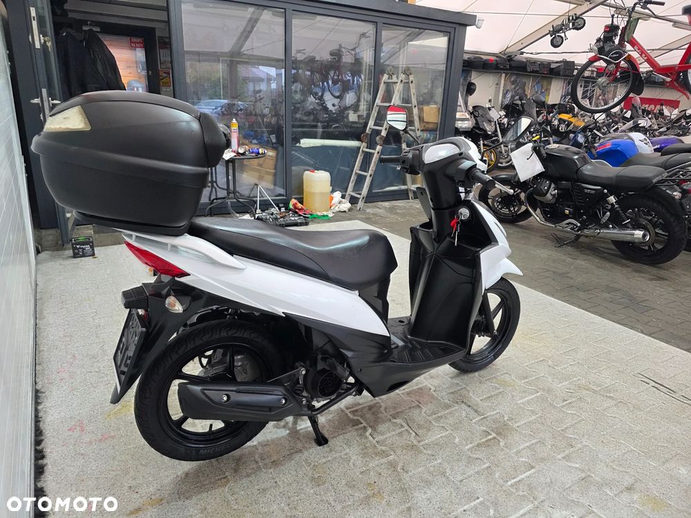 Suzuki Address - 9