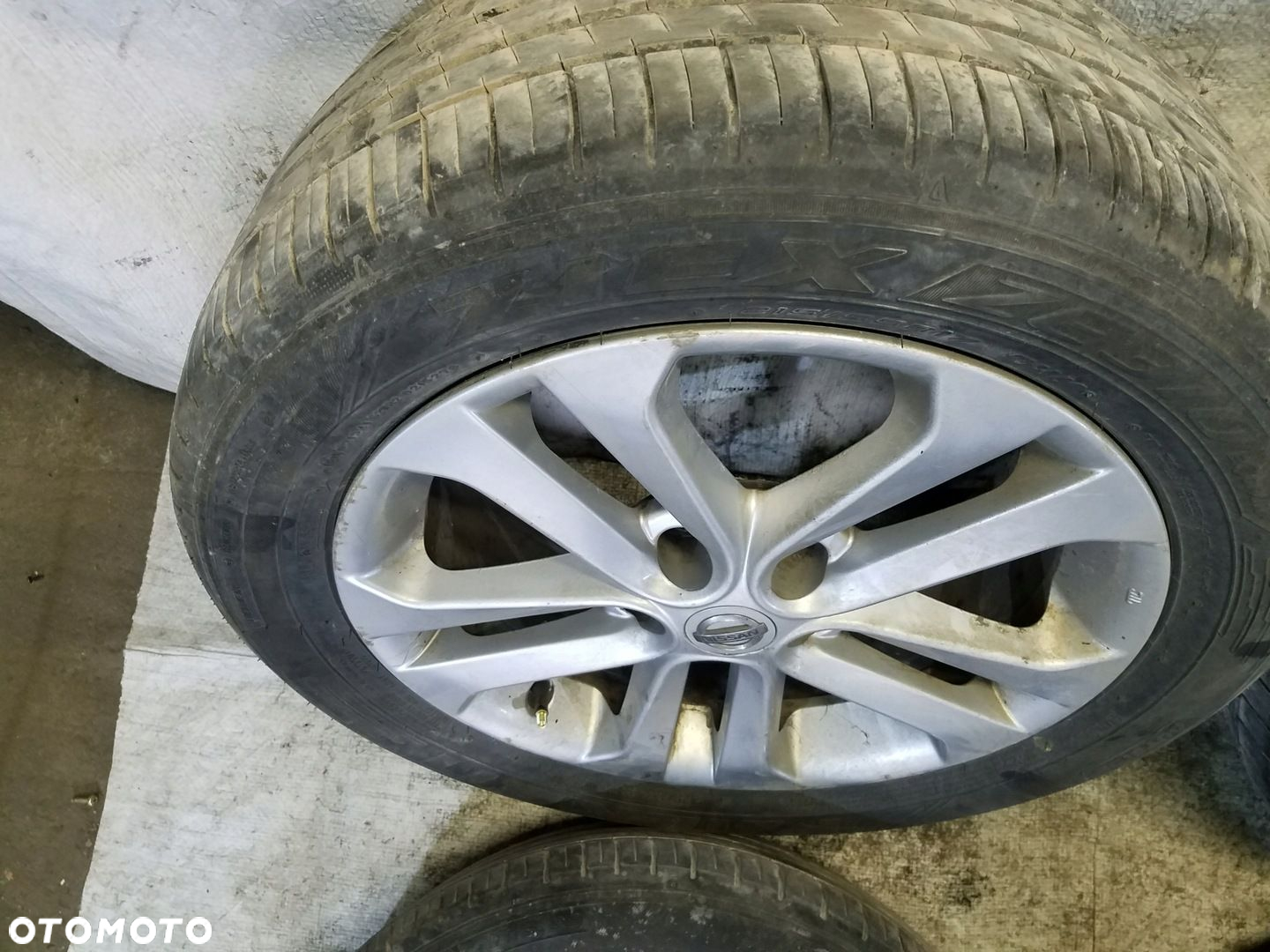FELGI ALUMINIOWE ALUFELGI NISSAN JUKE F15 R17 17 - 7