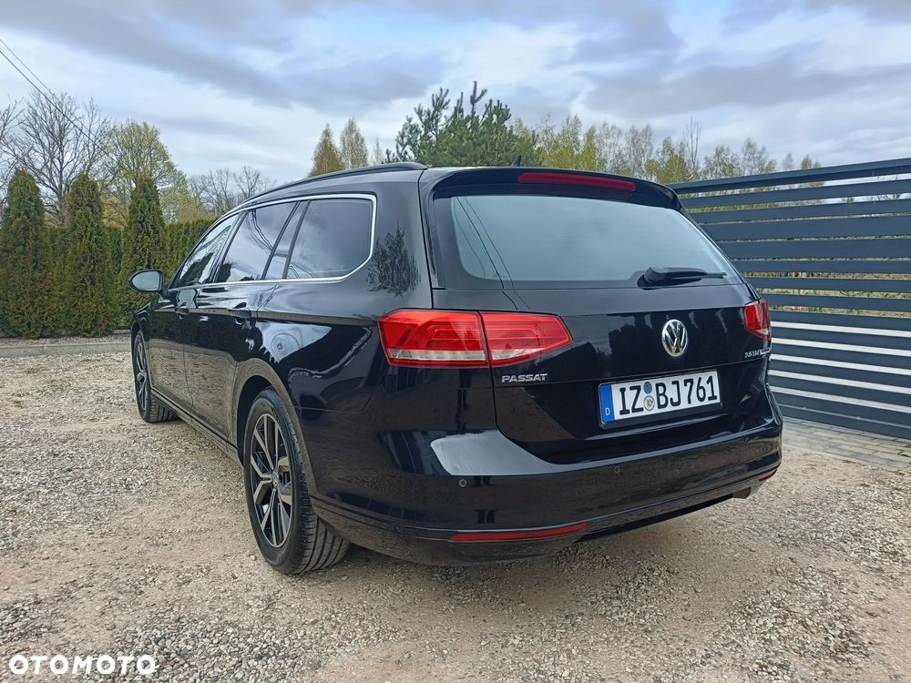 Volkswagen Passat 2.0 TDI (BlueMotion Technology) DSG Highline - 5