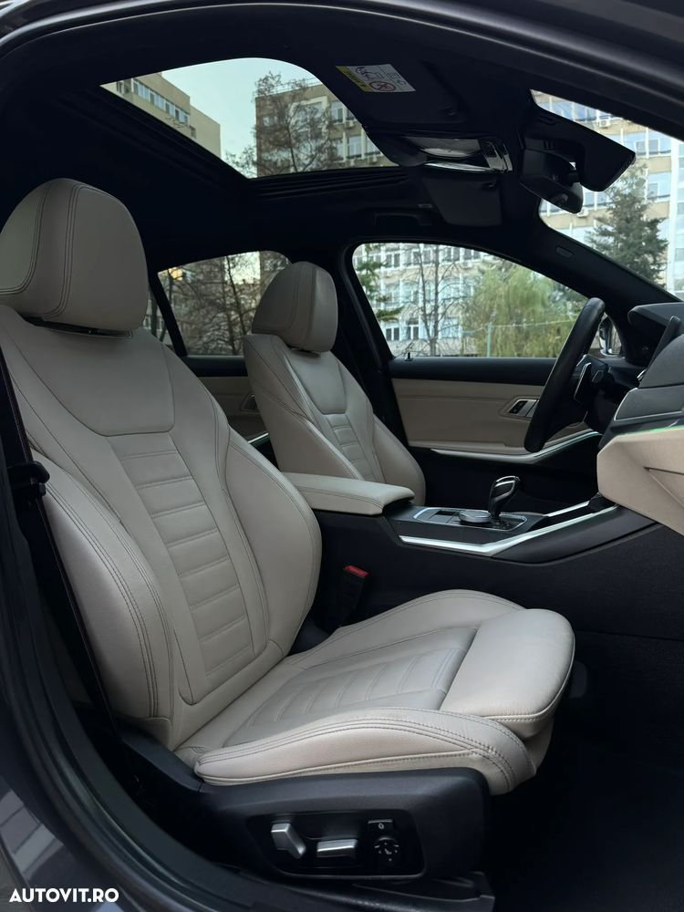 BMW Seria 3 330i AT M Sport - 12