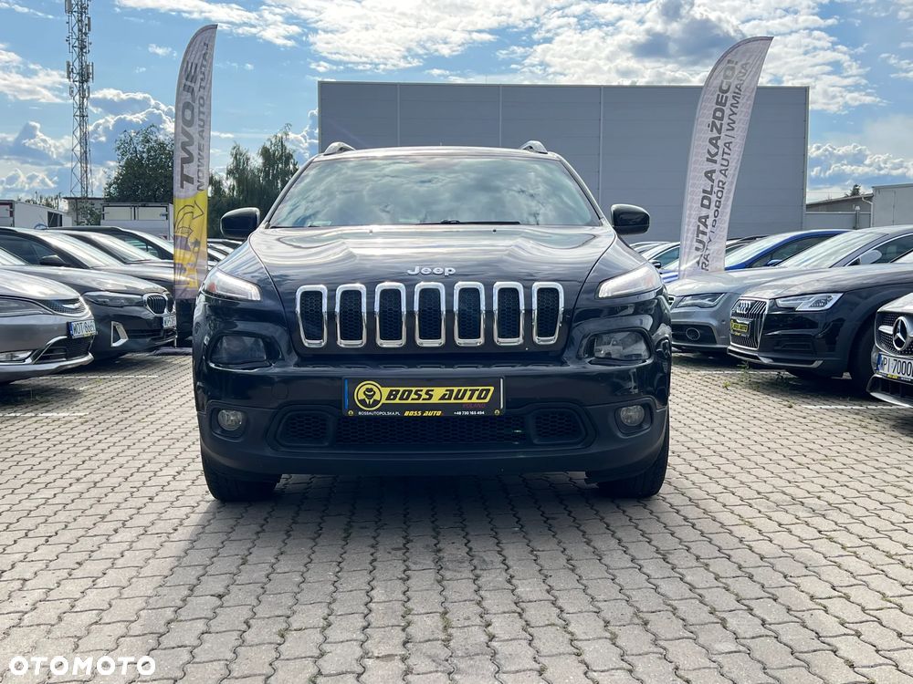 Jeep Cherokee - 4
