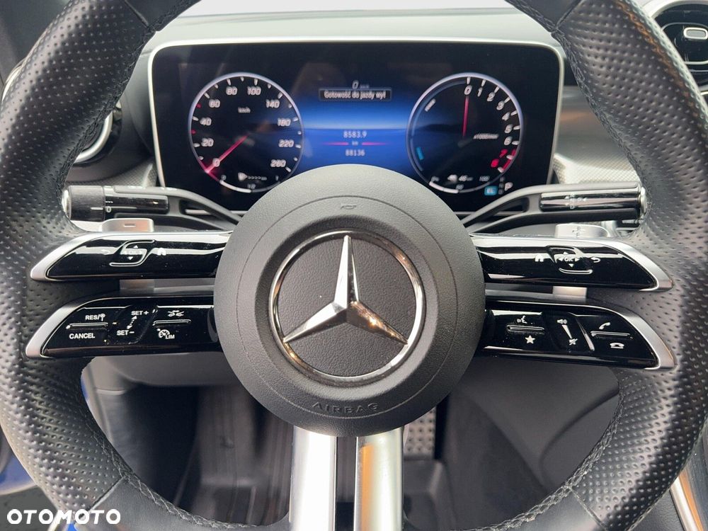 Mercedes-Benz GLC - 12