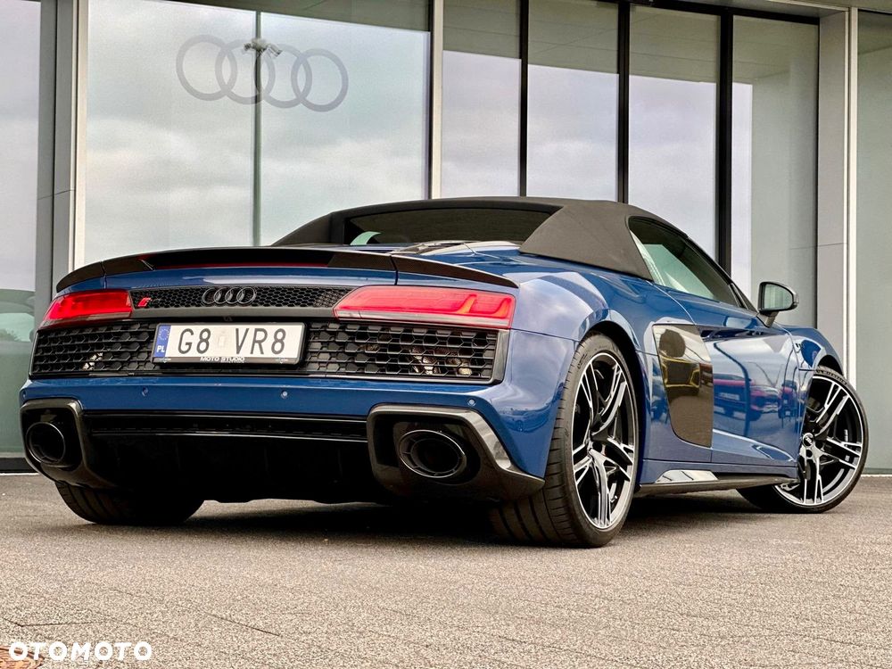 Audi R8 Spyder - 9