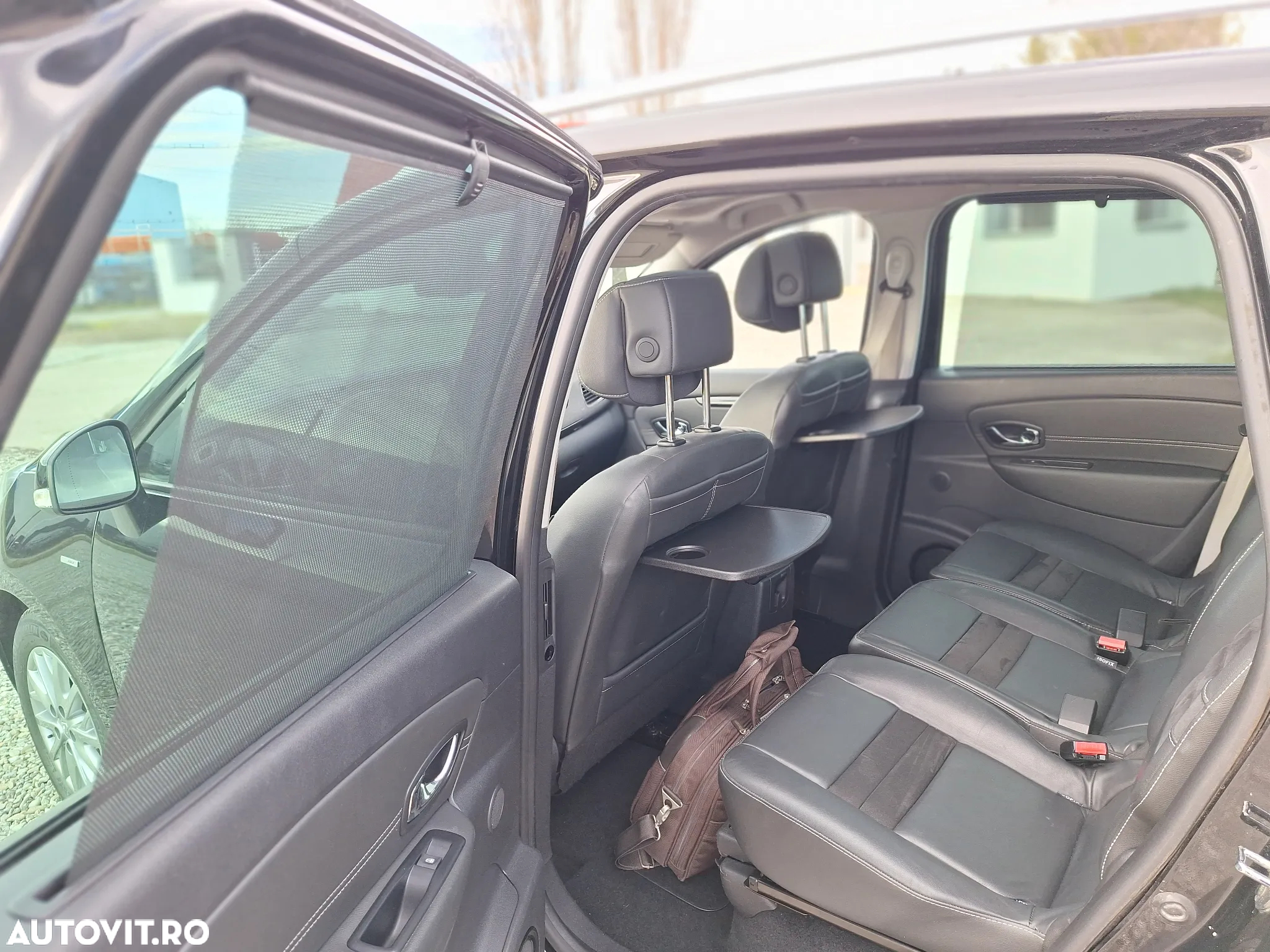 Renault Grand Scenic dCi 130 FAP Start & Stop Bose Edition - 10