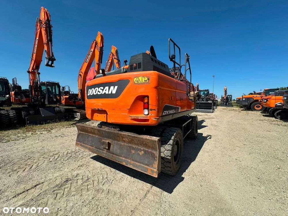 Doosan DX140W-5 - 17