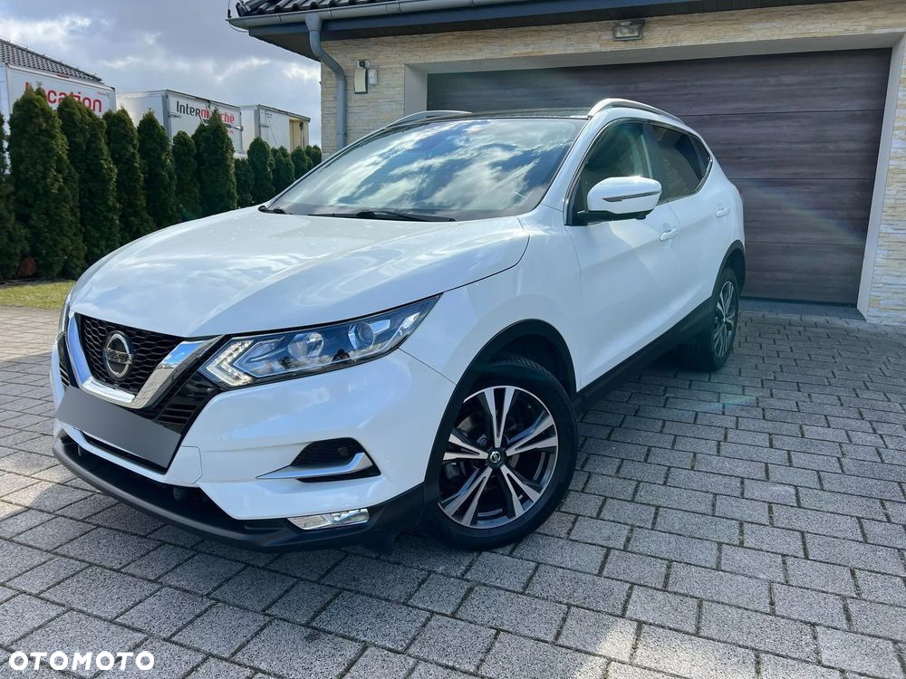 Nissan Qashqai - 2