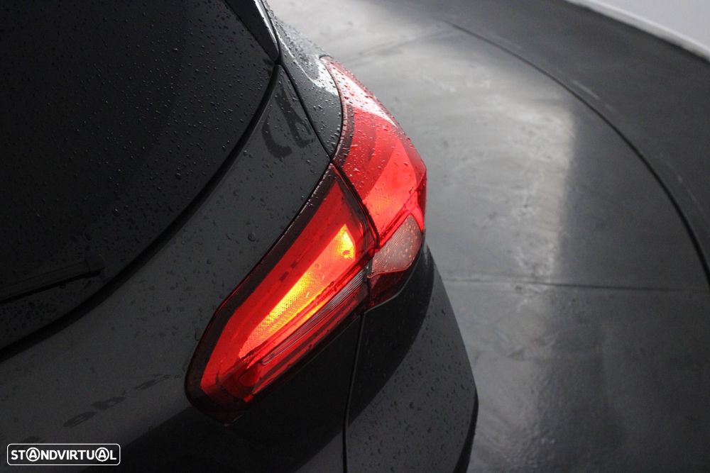 Ford Focus 1.0 EcoBoost ST-Line - 36