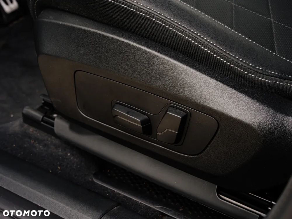 BMW X2 sDrive20i - 9