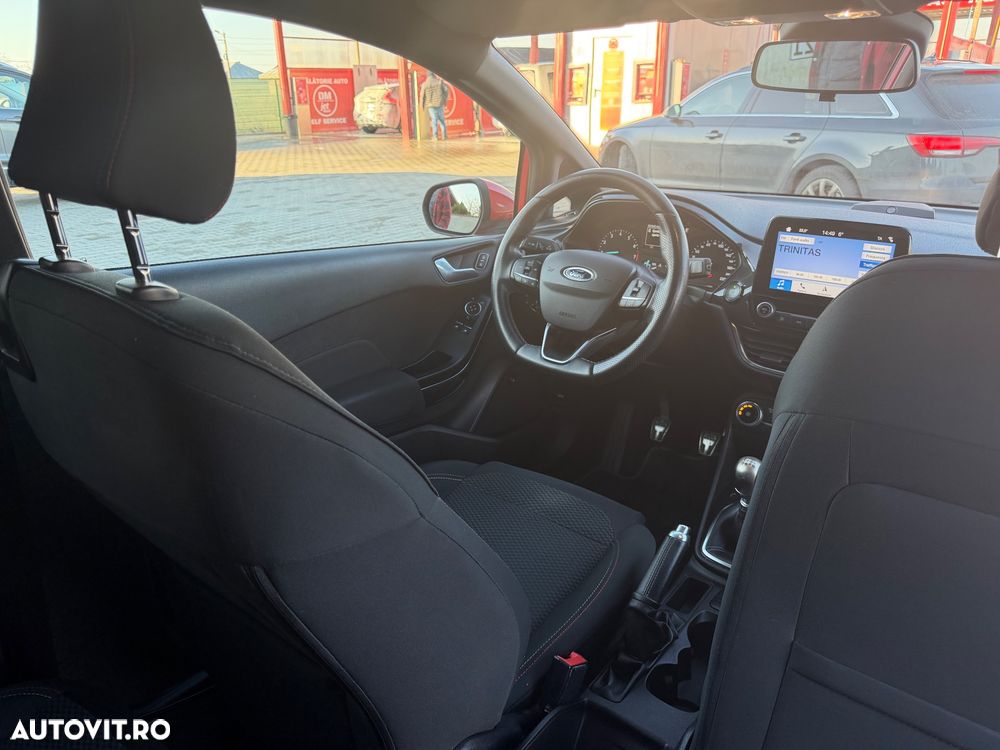 Ford Fiesta 1.0 EcoBoost S&S ST-LINE - 12