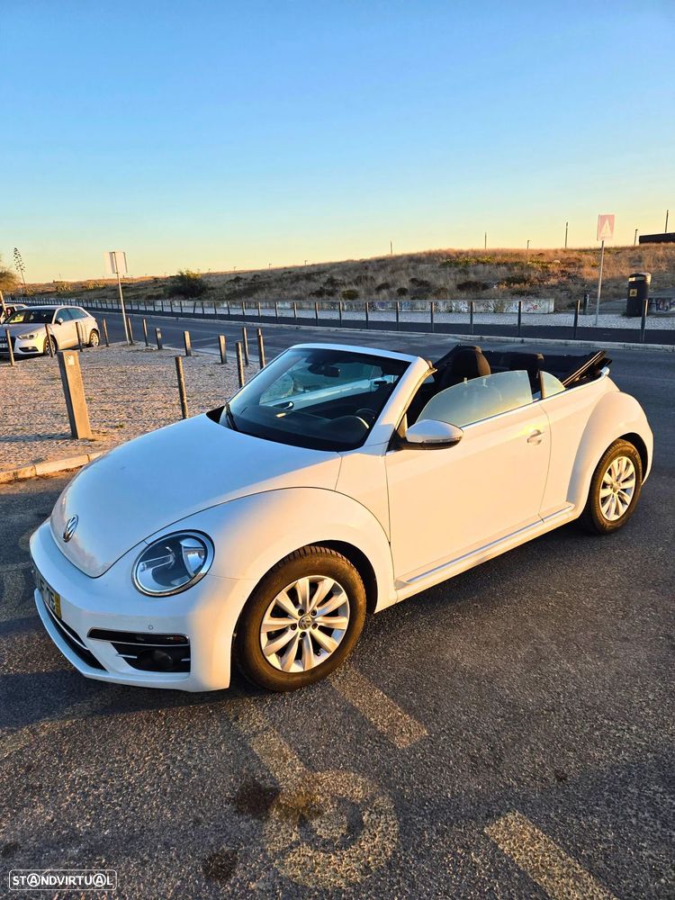 VW New Beetle Cabriolet 1.2 TSI Design DSG - 1