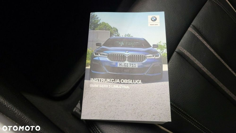 BMW Seria 5 518d mHEV - 28