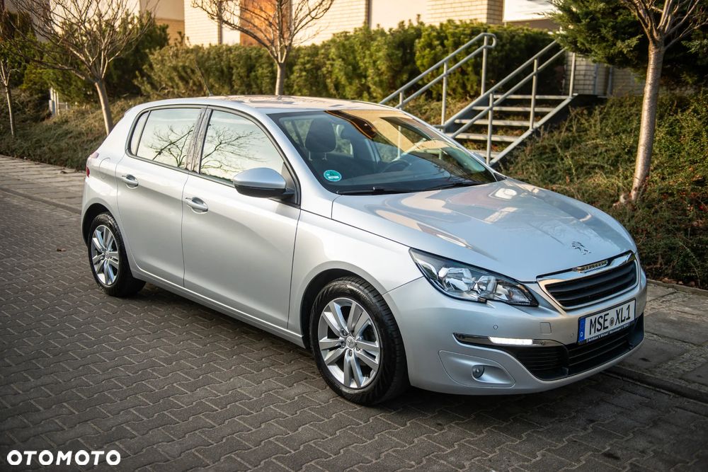 Peugeot 308 1.2 PureTech Access EU6 - 10