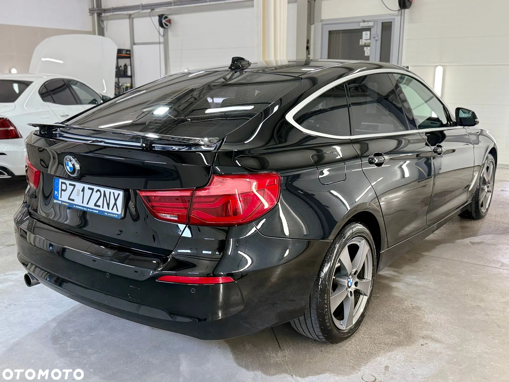 BMW 3GT - 3